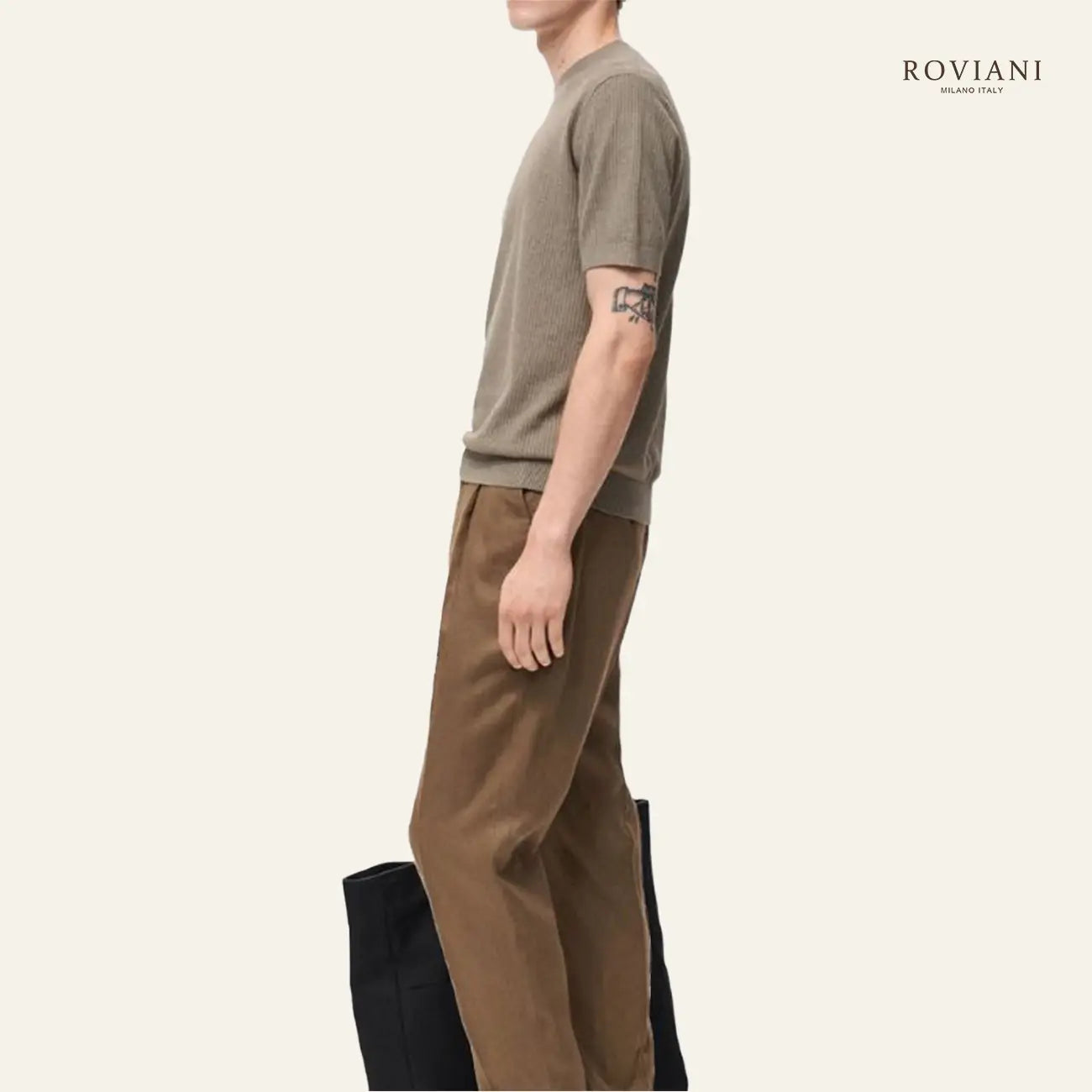 Minimal Tricot Basic Shirt